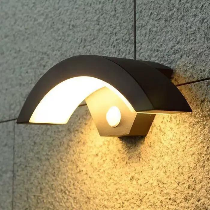 Lampe extérieure à détecteur de mouvement LED, lumière de porche moderne, applique murale extérieure