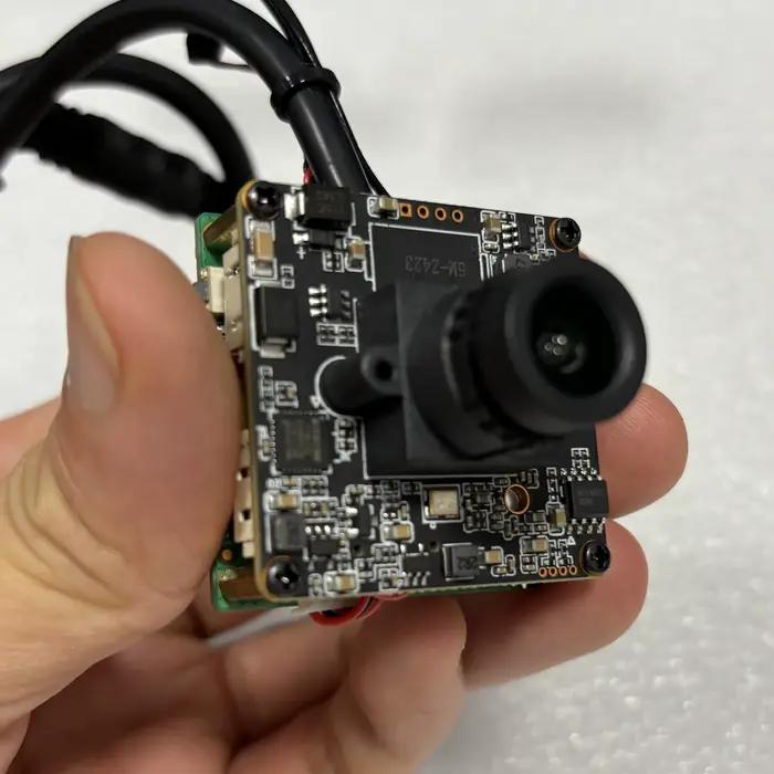 Caméra IP sans fil pour extérieur et intérieur