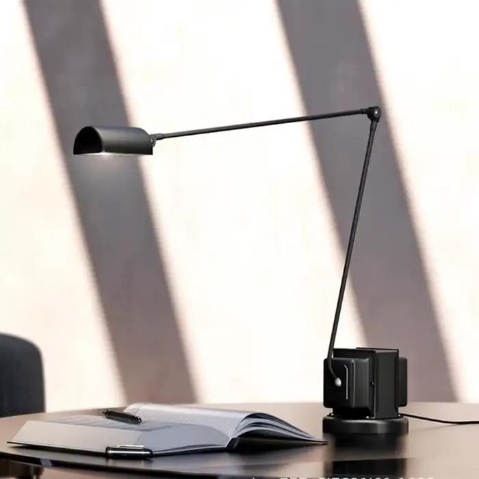 Grand lampadaire LED nordique Lumina Designer