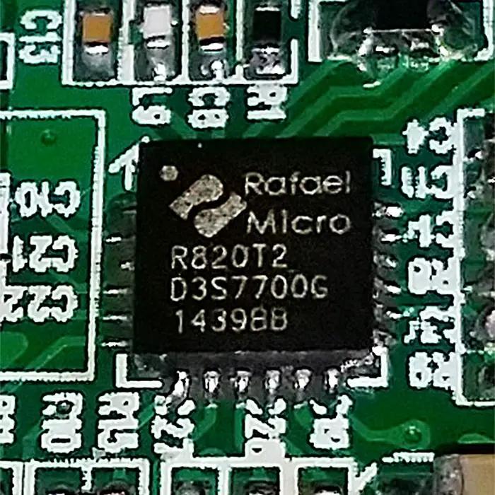 SDR Blog RTL SDR V3 R860 (R820T2) RTL2832U 1PPM TCXO SMA RTLSDR Radio définie par logiciel (Dongle uniquement)
