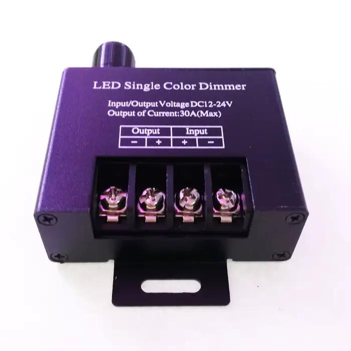 Variateur LED Monochrome avec Contrôleur de Luminosité Réglable