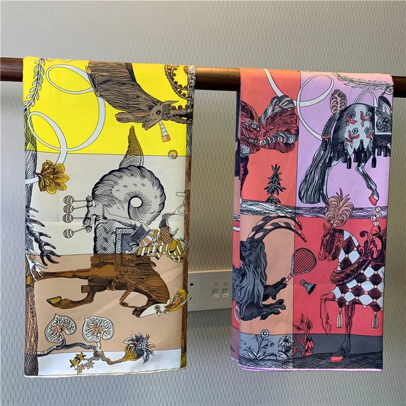 Marque de luxe sergé soie grande écharpe femmes à la main curling cheval cavalier animal femme sergé