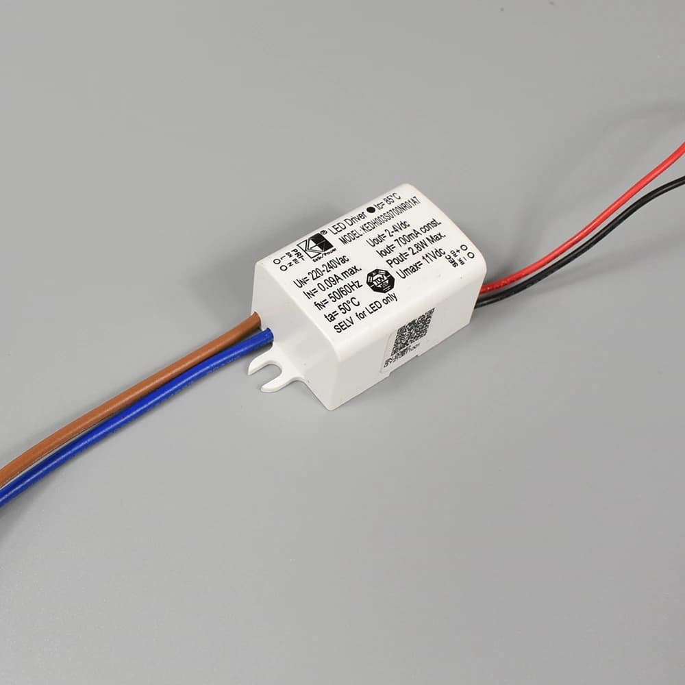 Petit pilote 700mA alimentation pour applique 3-9V linéaire 3030 LED transformateur de lit SELV avec