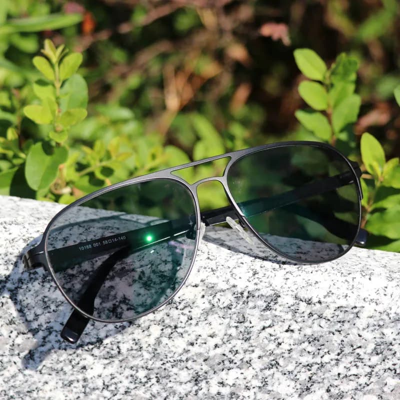 Lunettes de soleil myopie finies hommes femmes myopie lunettes cadre avec CR39 soleil photochromisme
