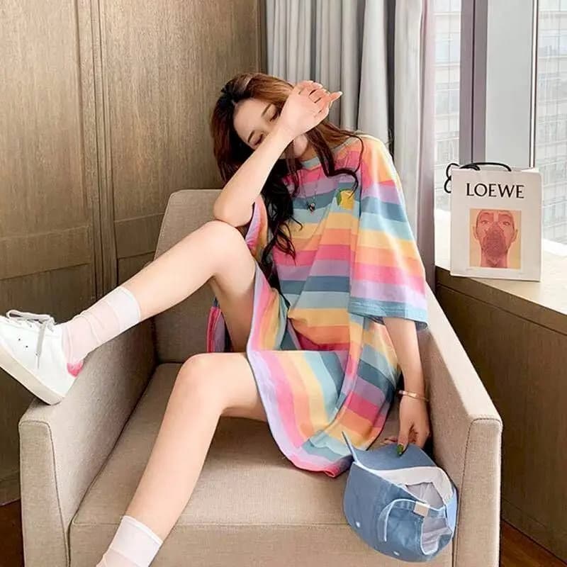 Rainbow Stripes Niche T-shirt femmes à manches courtes ample mi-long T-shirt femmes vêtements Kawaii