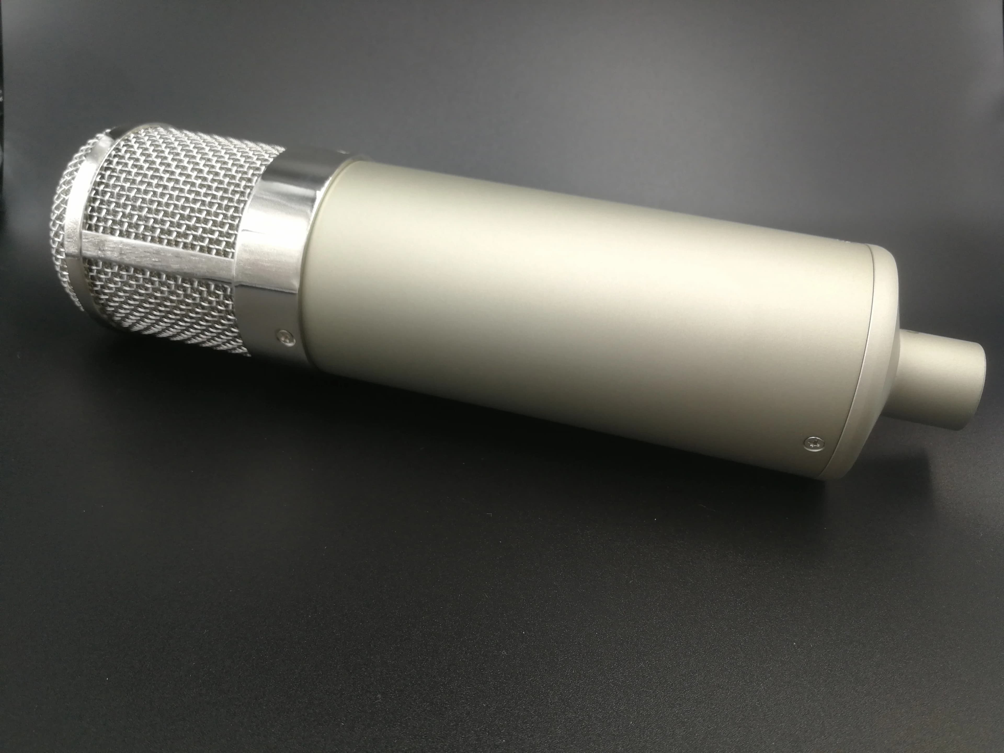 Coque de studio pour microphone U47, coque de bricolage, couleur argent avec panier chromé, en stock
