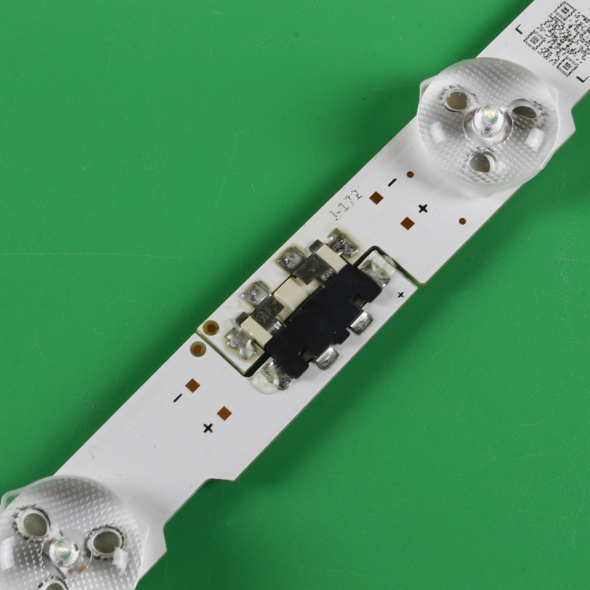 Bande LED pour UN40F6400 UE40F6500 UE40F6200AK UE40F5300 UE40F6800 UE40F6510 UA40F5000 AJ UE40F6650 