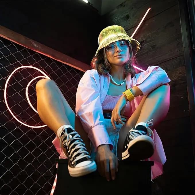 Chapeau lumineux Led multicolore à la mode, chapeau seau lumineux Cyberpunk en Fiber optique