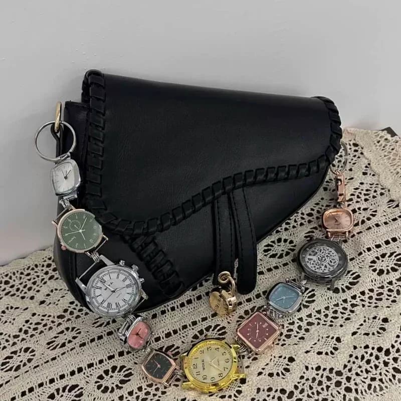 Sac de selle de luxe de styliste pour femmes, sac à bandoulière Chic avec bracelet de montre en méta