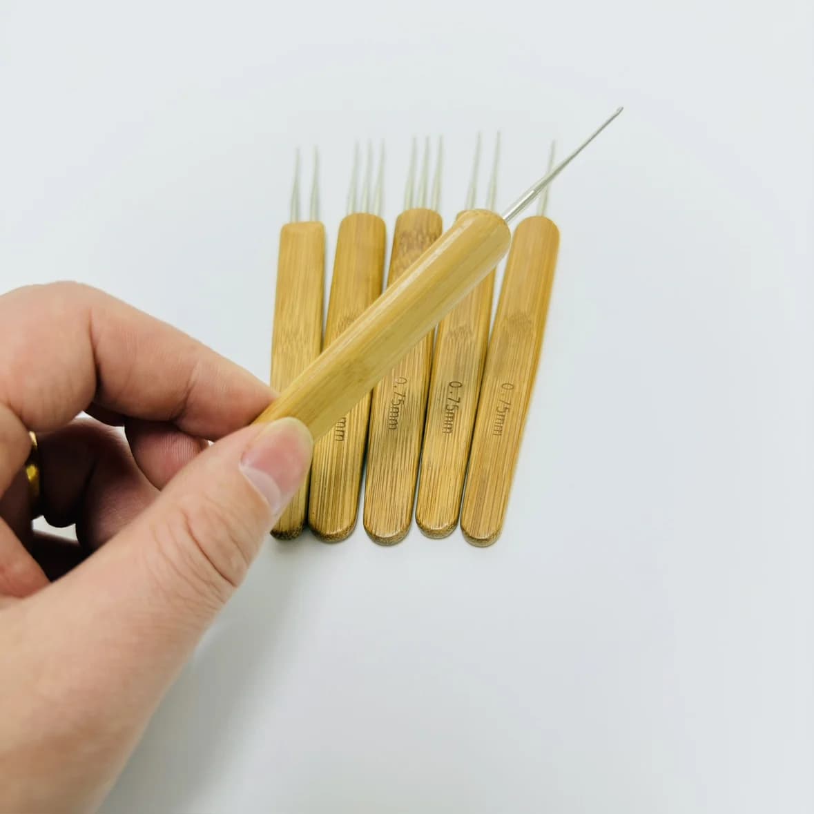 Dreadlocks en bois, 0.5mm/0.75mm, 1 pièce, outil pour tressage artisanal