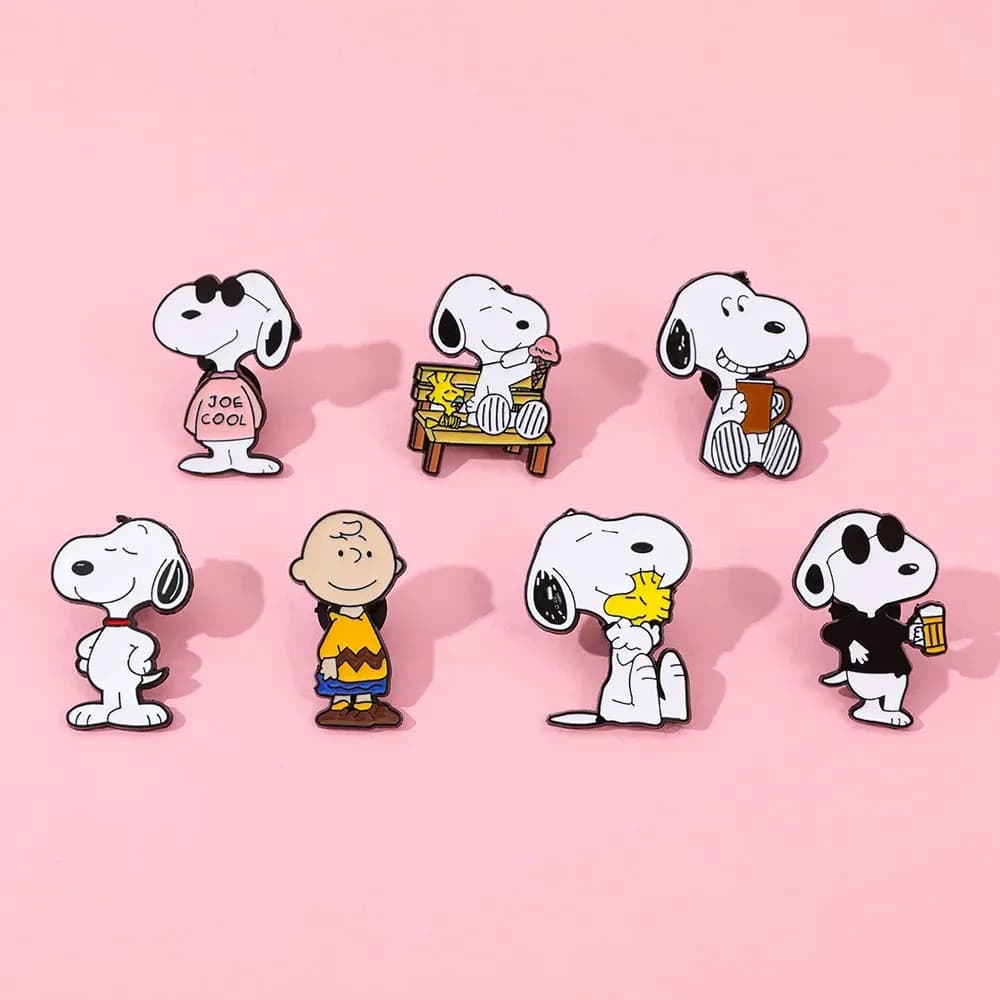 Lot de 7 épingles en émail Snoopy, broches de dessin animé Charlie Brown et Woodstock, épingles de r