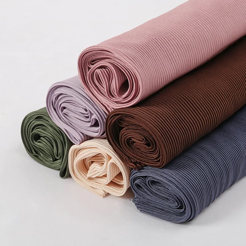 Écharpe carrée plissée solide pour femmes, hijab musulman, écharpe injsauna en satin, enveloppes isl