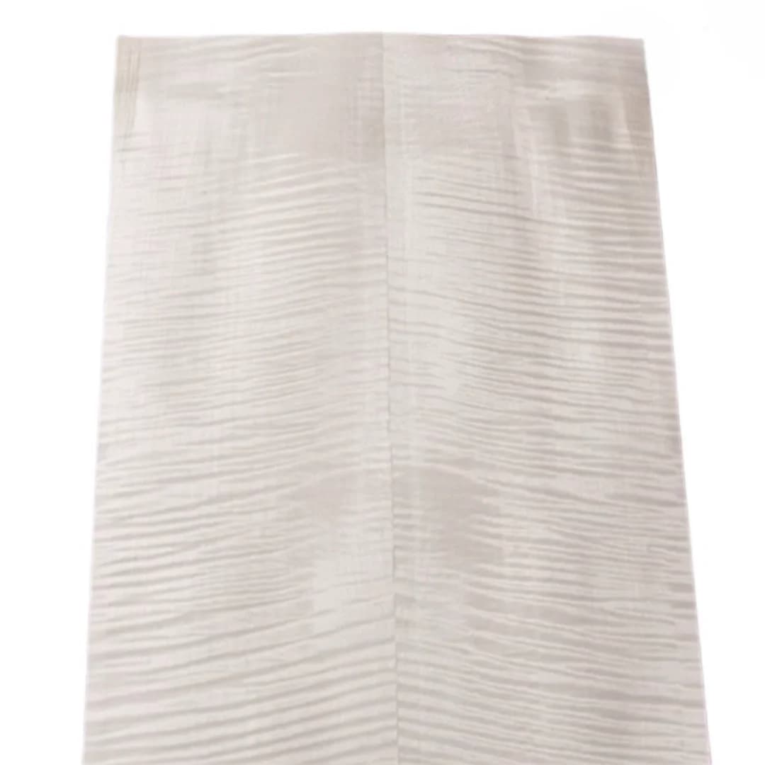 Taille: 510x350mm d'épaisseur: 0.5mm naturel blanchi érable figuré bois placage guitare visage matér