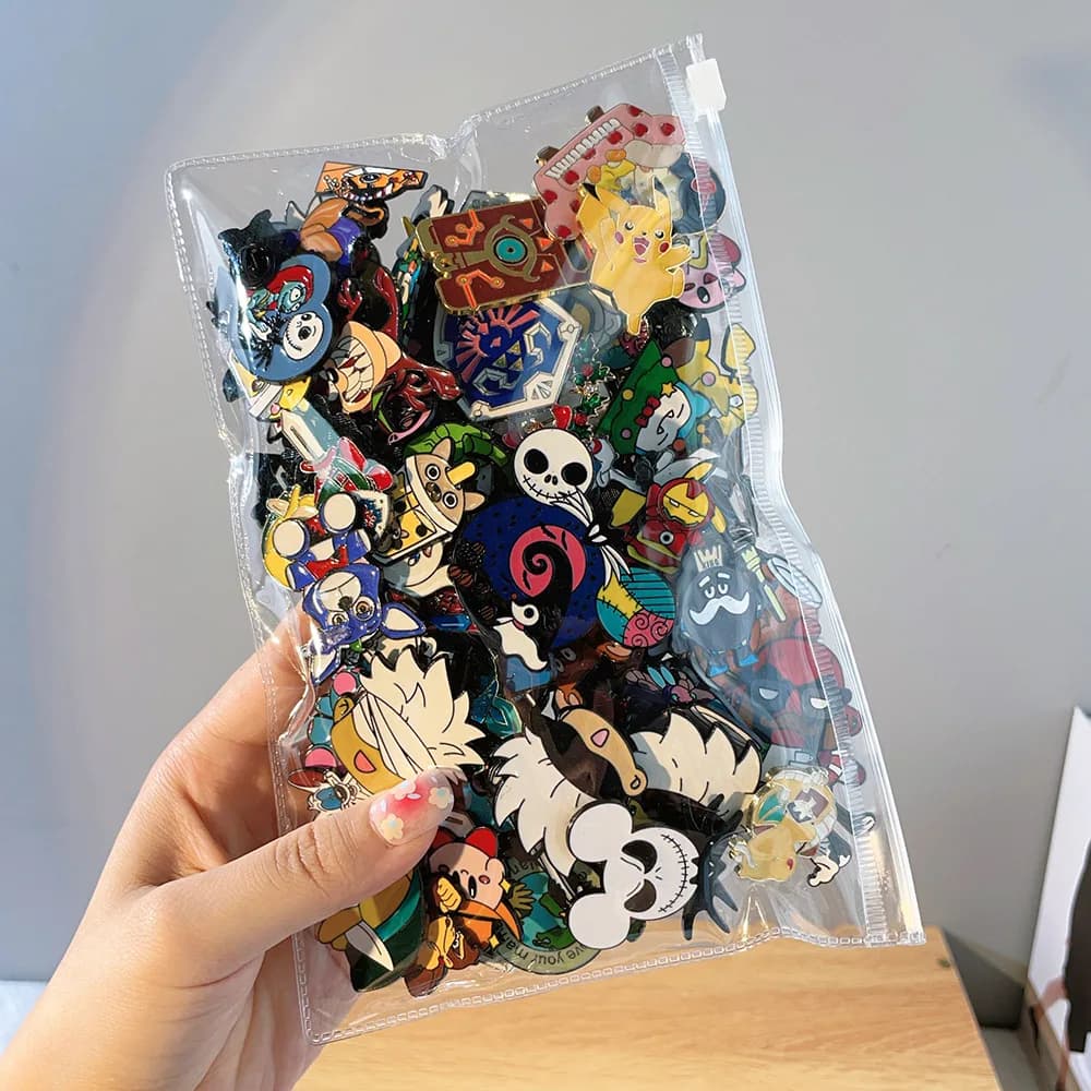 Badges en émail, broches aléatoires de diversité, épingles métalliques personnalisées pour sac à dos