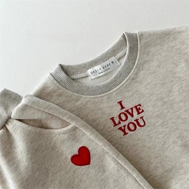 TZ2489 Style coréen printemps automne ensemble de vêtements pour enfants avec lettre coeur conceptio