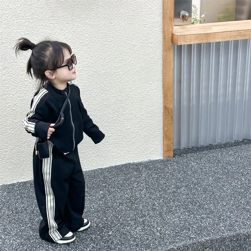 Ensembles décontractés à la mode pour filles, costumes de sport pour enfants, veste à manches longue