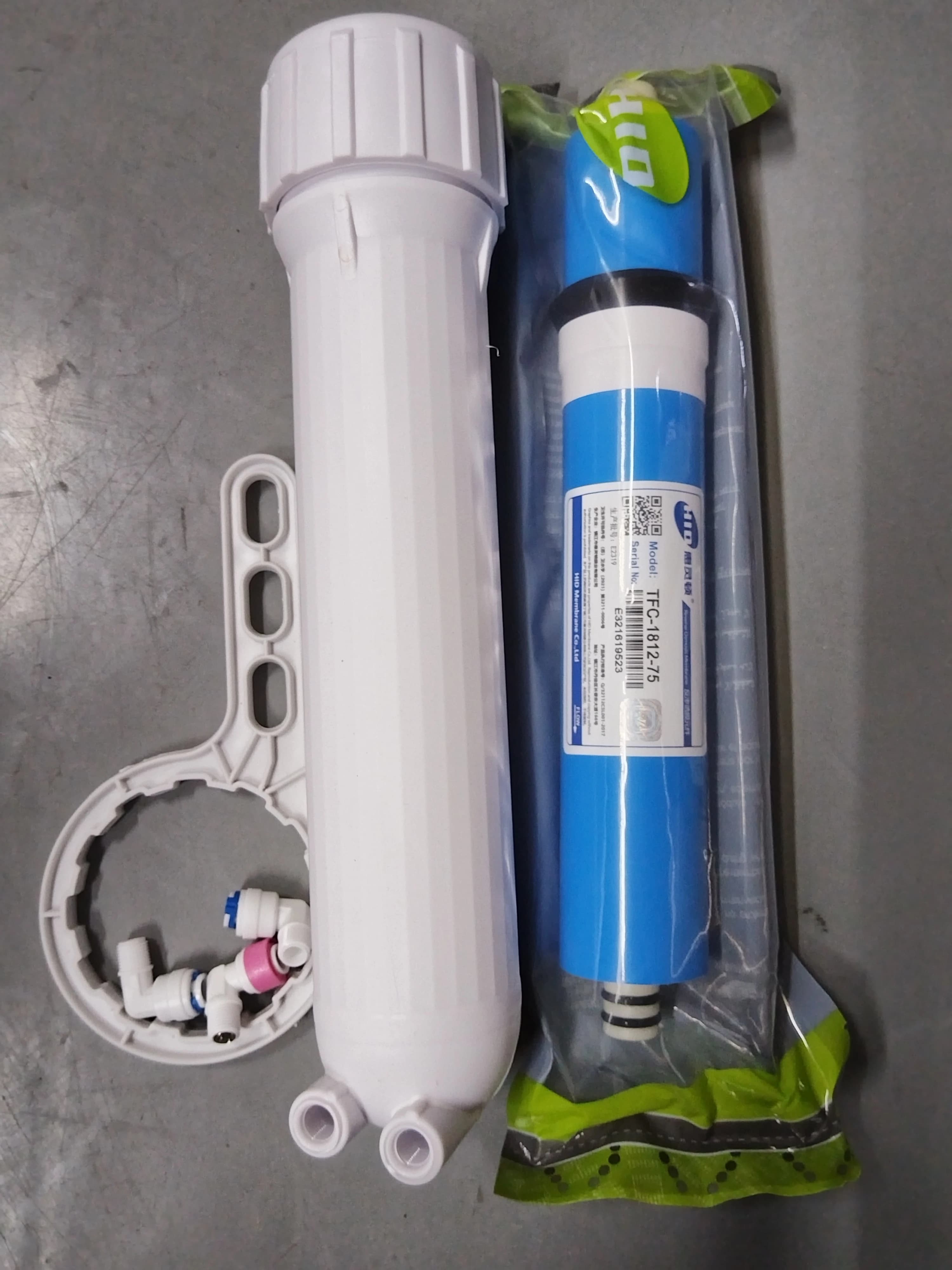 Filtre à eau 75 GPD RO Membrane + boîtier de membrane complet avec 3 raccords et clé