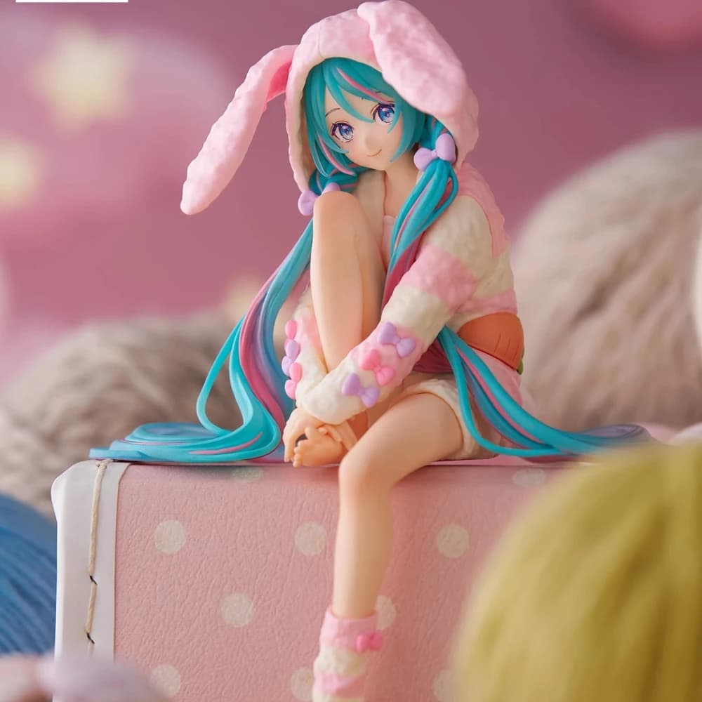 15CM Anime HATSUNE MIKU Figure bouchon de nouilles Figure lapin oreille pyjamas modèle jouet poupée 