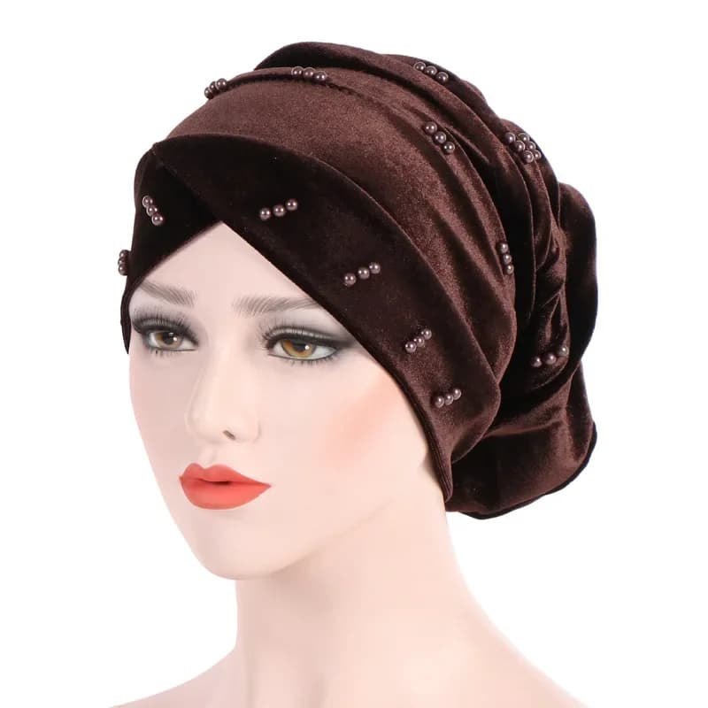 Bonnet d'hiver plissé en velours pour femmes, couvre-chef avec perles, turban, couvre-chef islamique