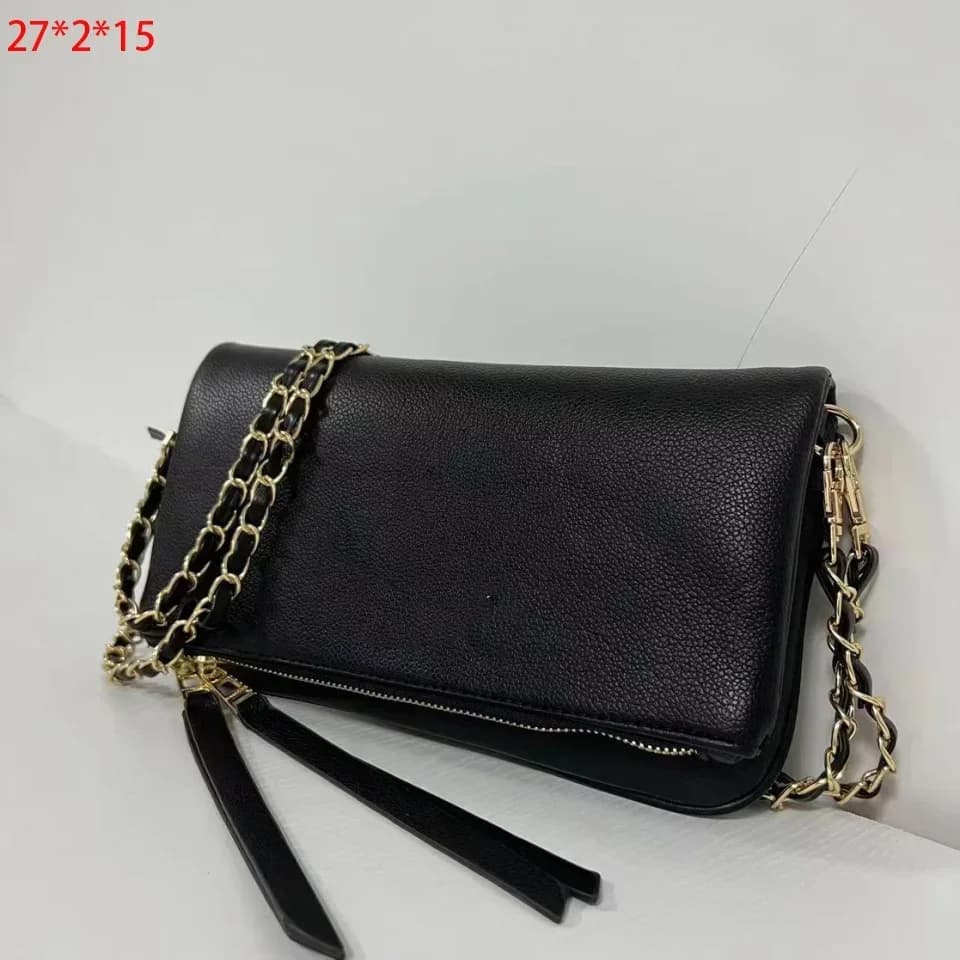 Sac à main à bandoulière à ailes pour femmes, sac enveloppe noir classique avec sangle de chaîne en 