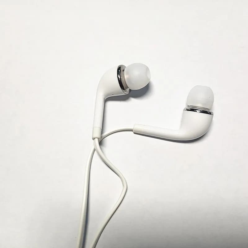 50 Pc/Lot J5 stéréo écouteur universel mains libres casque pour Samsung Galaxy S4 S5 S6 Xiaomi 3.5mm