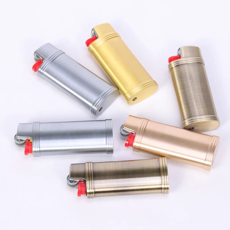 Étui métallique série Dolphin, coque en cuir recouverte pour petit briquet BIC français j5 J25