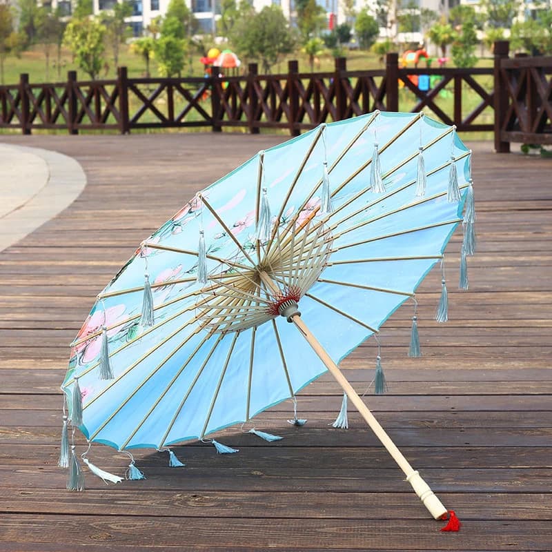 Parapluie en tissu de soie 82CM, pompon, Cosplay Hanfu, papier à l'huile, Style chinois ancien, Styl