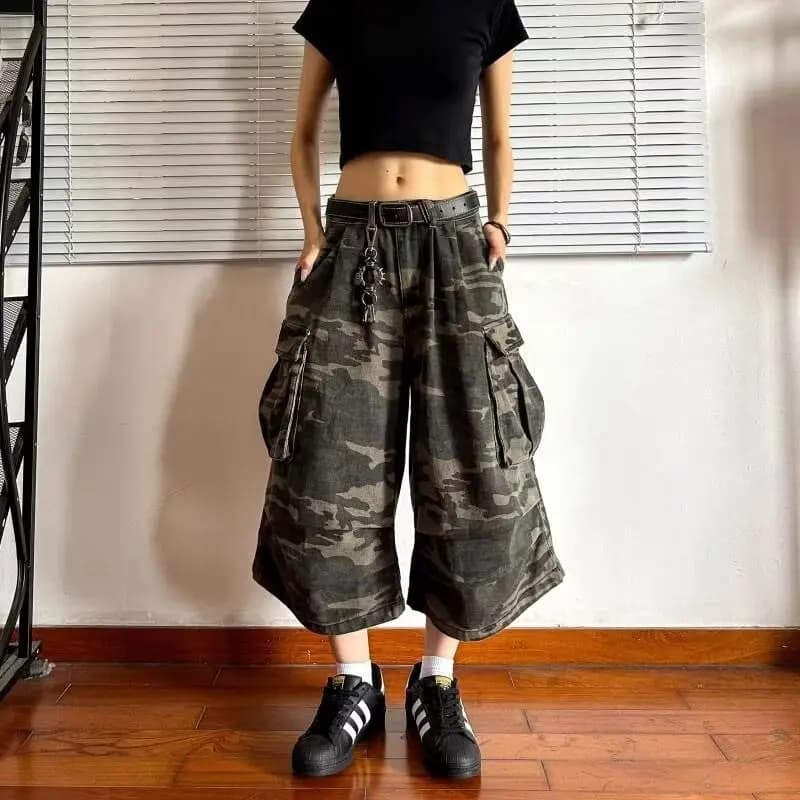 Style américain denim vintage couteau incurvé style pantalon court en détresse camouflage pantalon d