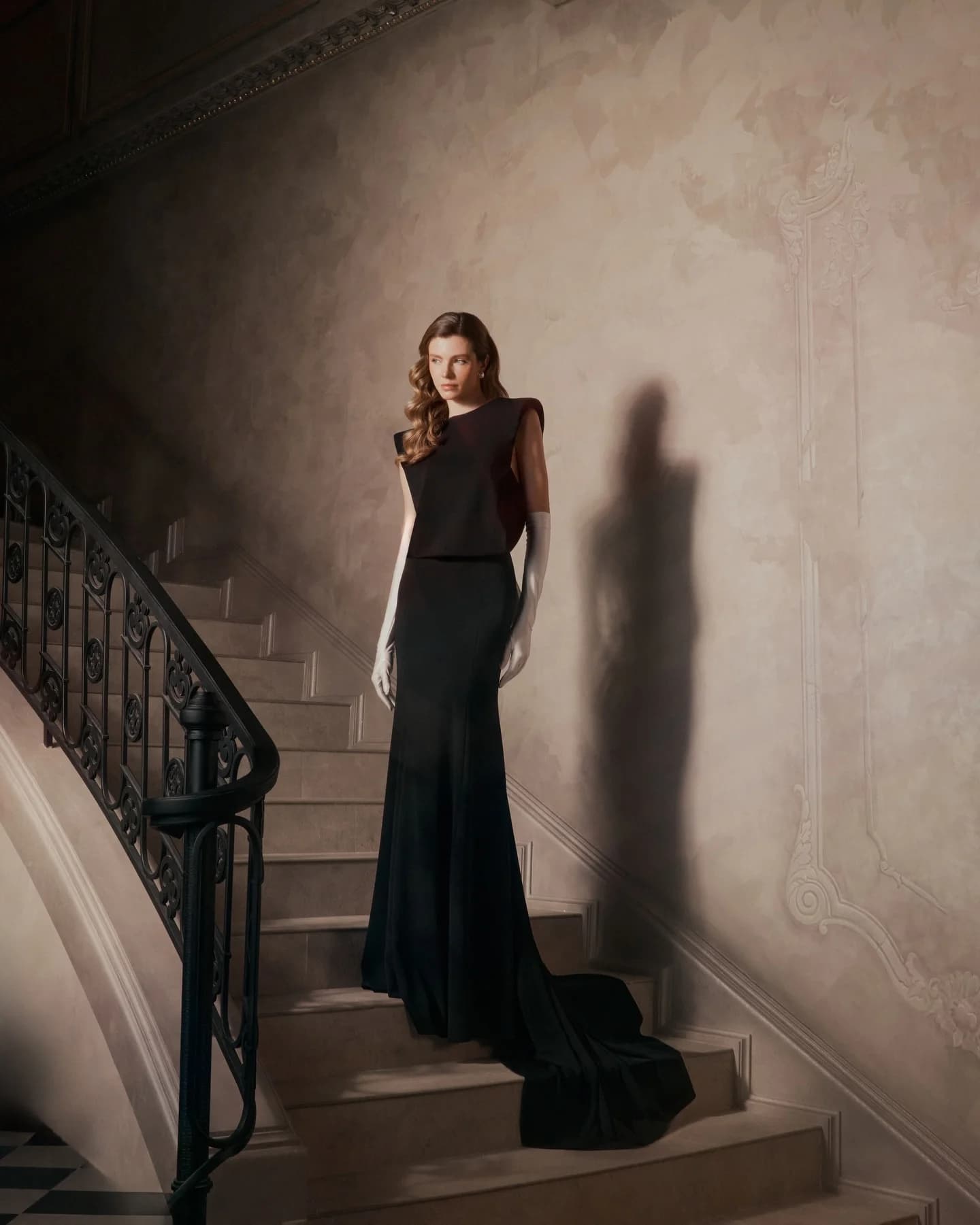 Robe de soirée sirène noire fluide sans dos pour femme, robe de bal longue sans manches avec nœud bl