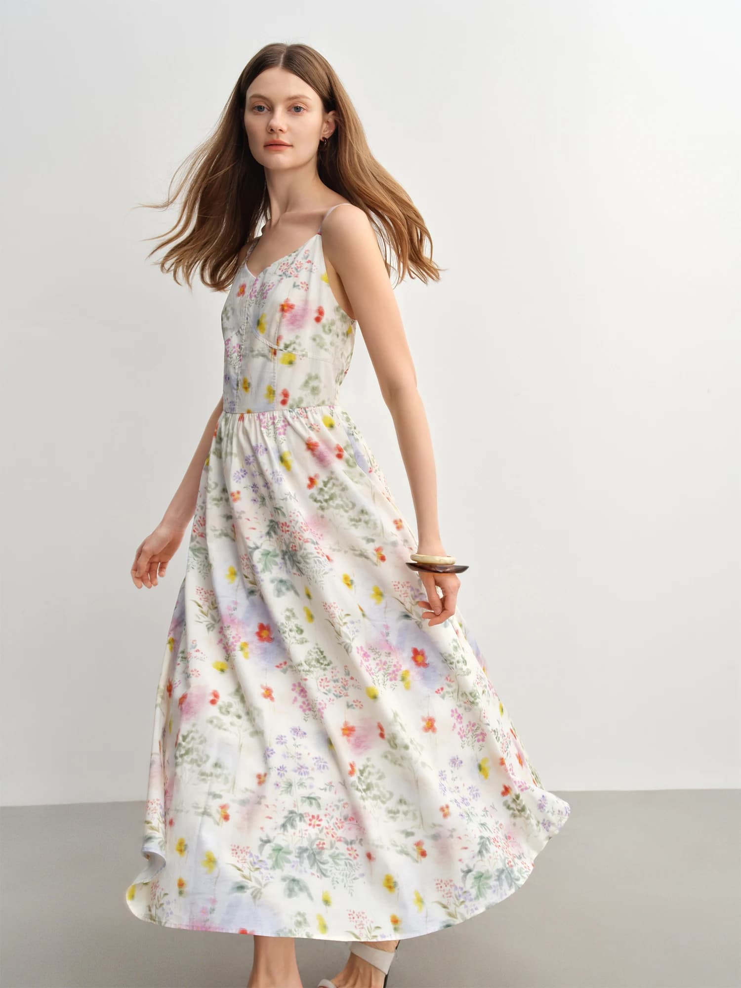 DUSHU 2025 Robe d'été à bretelles florales pour femme - Silhouette amincissante de style resort Midi