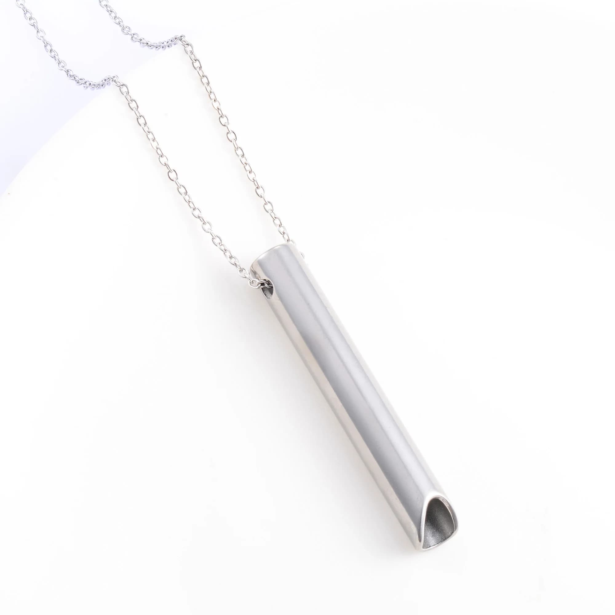 Collier de méditation anti-Stress en acier inoxydable, pendentif de sifflet de pleine conscience ave