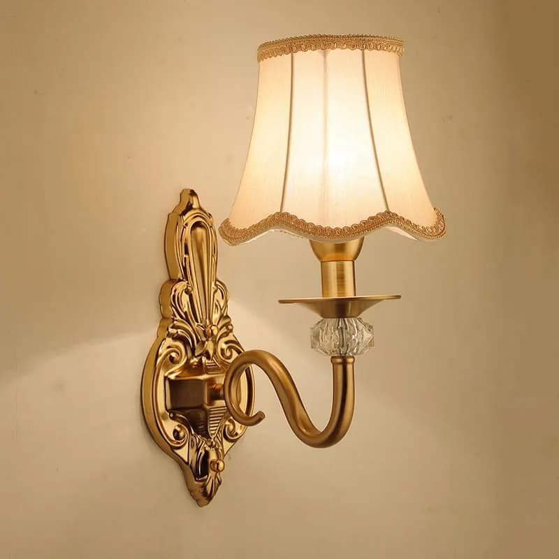 Applique murale en fer de style européen pour chambre à coucher, lampe de chevet en tissu, salon cré