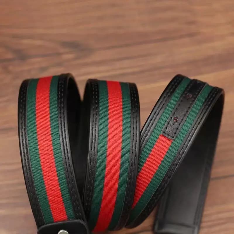 2026New mode hommes ceinture avec tissu rouge et vert lettre mode polyvalent décontracté Denim panta
