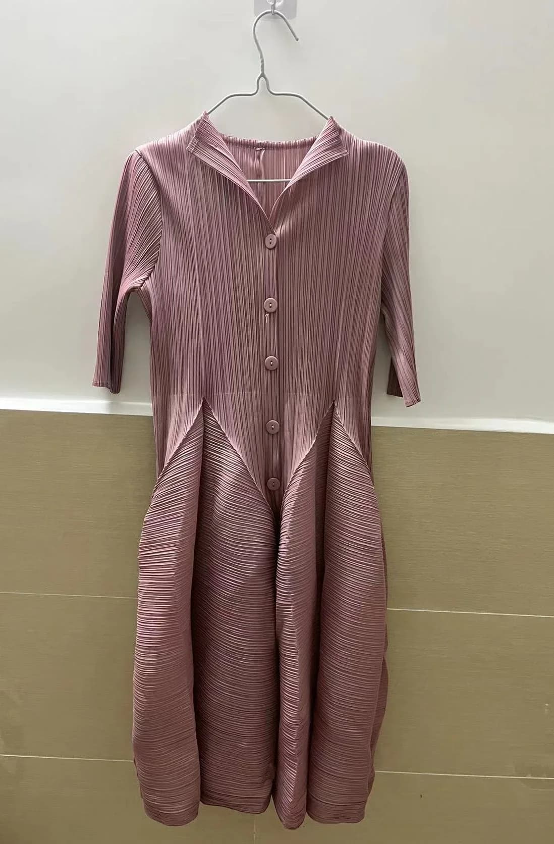 Miyake robe plissée femmes 2023 élégant mince été nouveau décontracté mi-longue robes femmes vêtemen