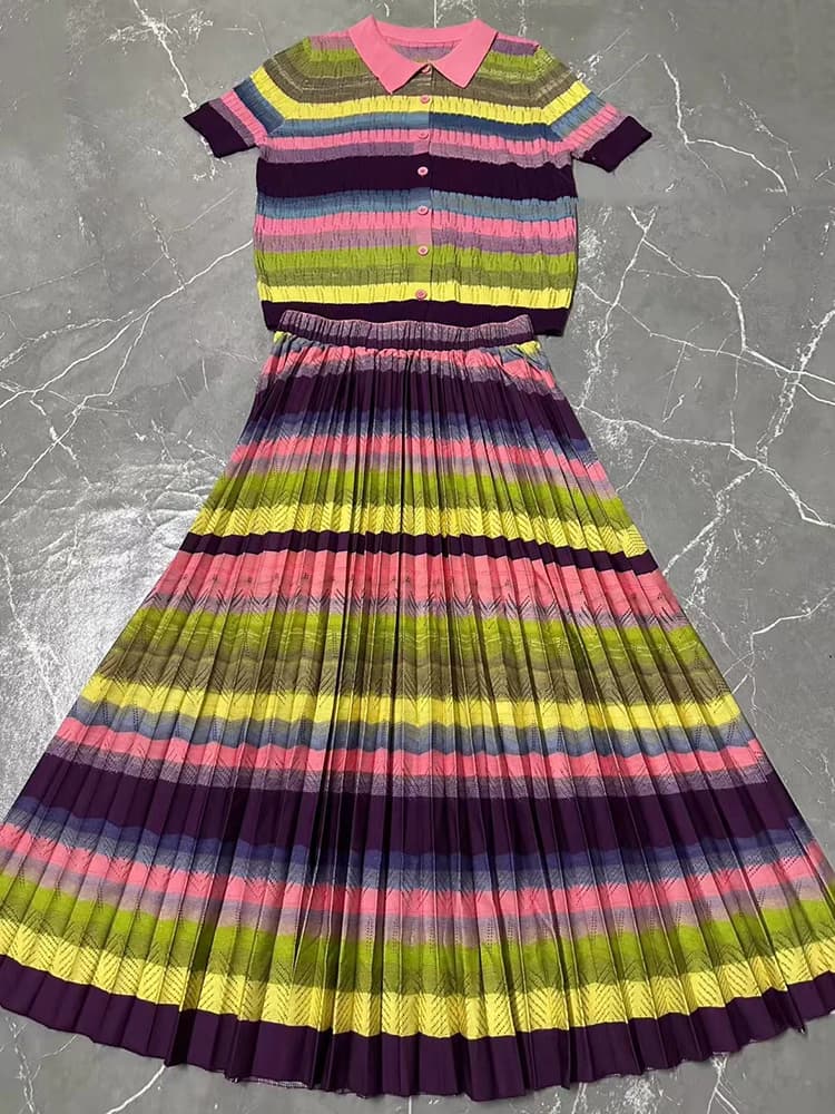 Ensemble deux pièces tricoté élastique rayé couleur rétro : cardigan et jupe plissée ample – Collect