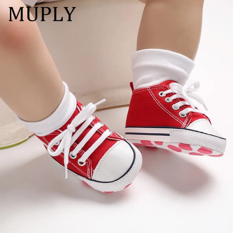 Baskets classiques en toile imprimées étoiles pour bébés, chaussures de premiers pas pour nouveau-né