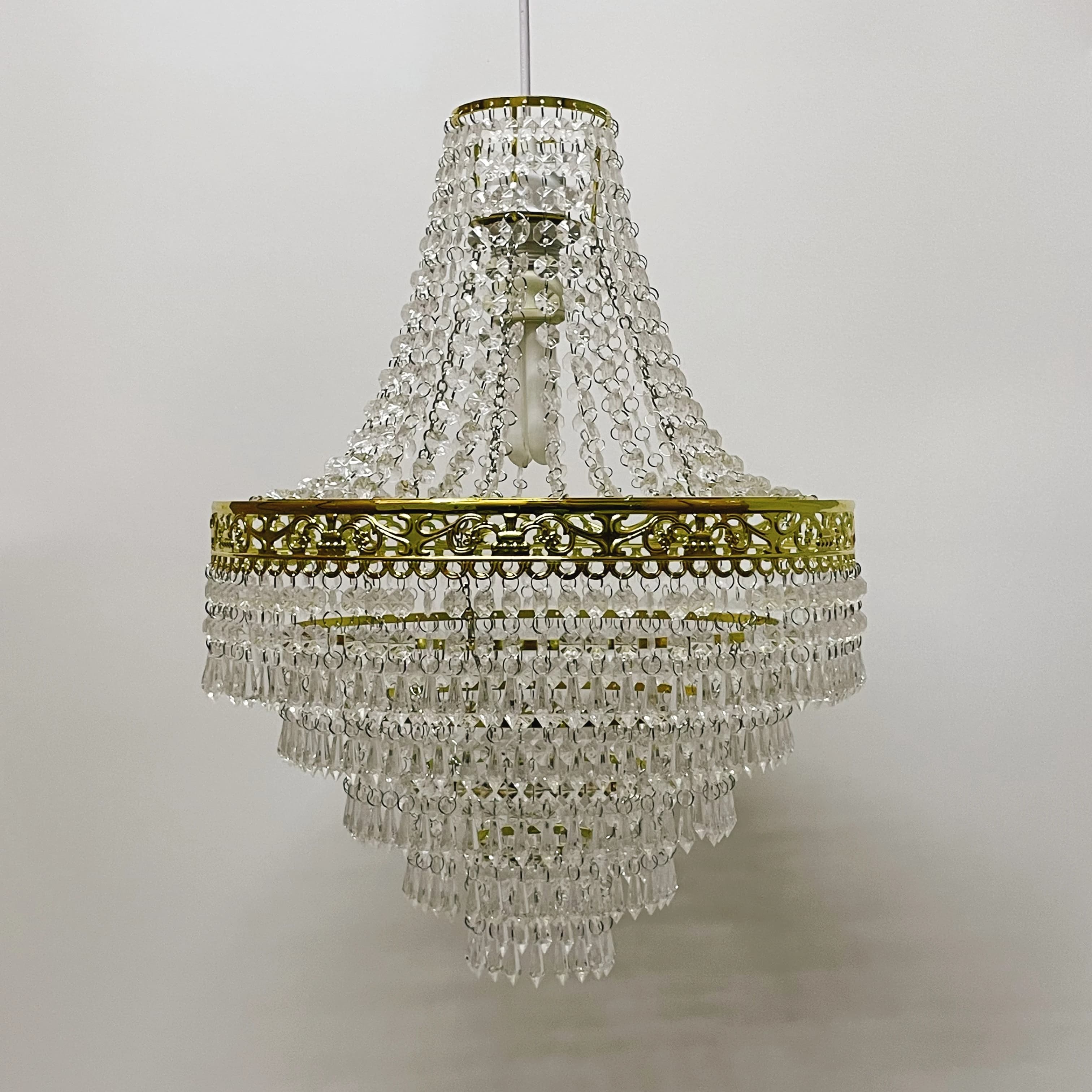 Blenheim 47 cm en plastique grand abat-jour de lustre en acrylique facile à installer pendentif gout