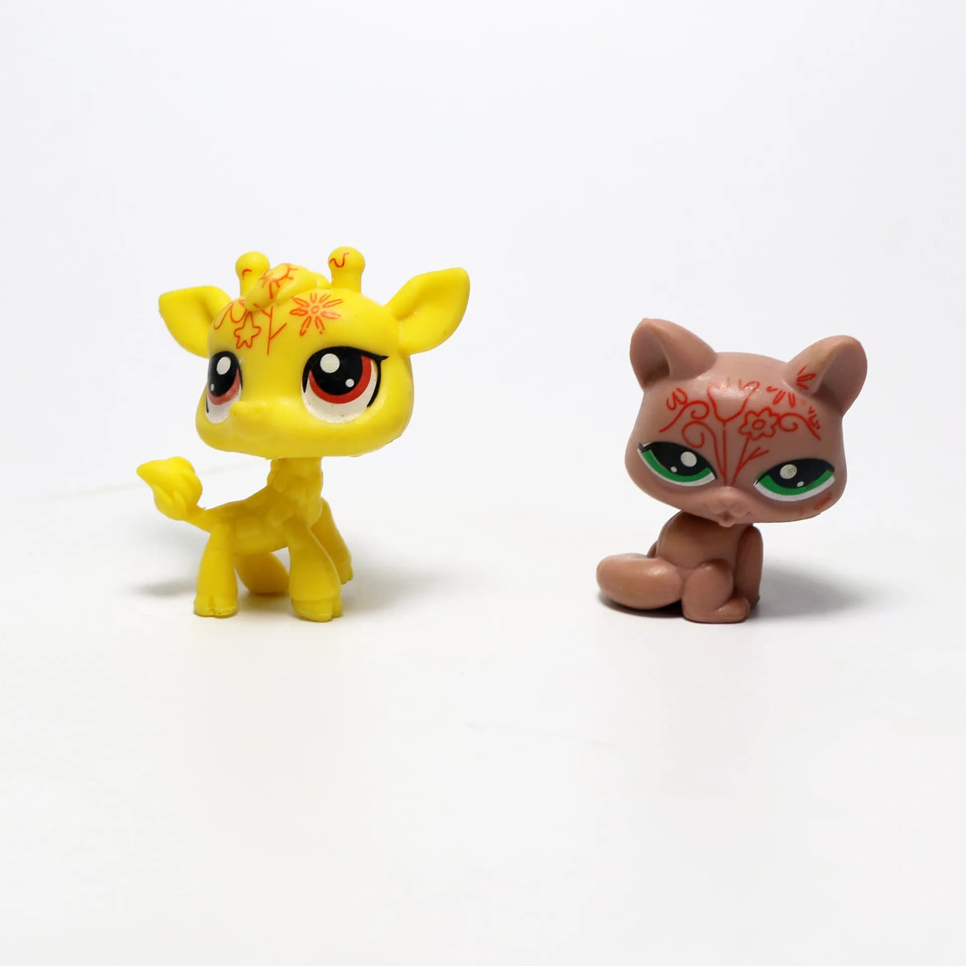 Envoyer aléatoire 4-5 cm petit animal de compagnie enfants magasin de jouets Figure Animal chien cha