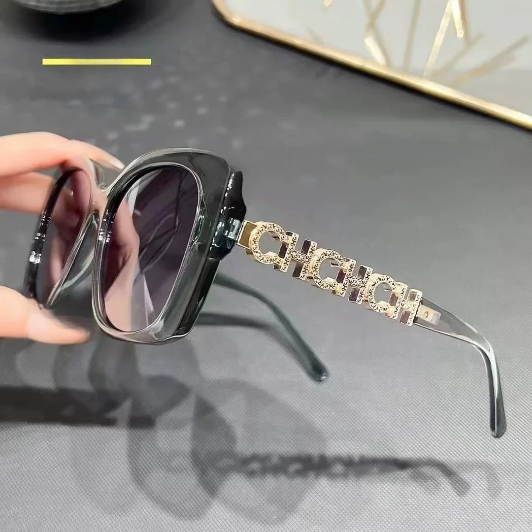 Temples à chaîne, petit style parfumé, lunettes de soleil polarisées légères et à la mode pour femme