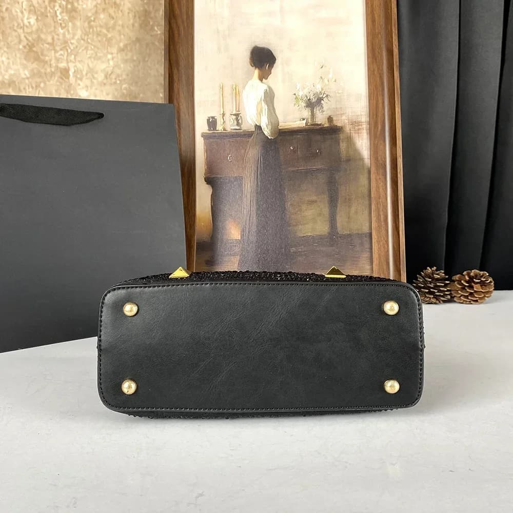 Brillant diamant Style sac à main 2025 nouveau sac pour femmes européennes et américaines Rivet eau 