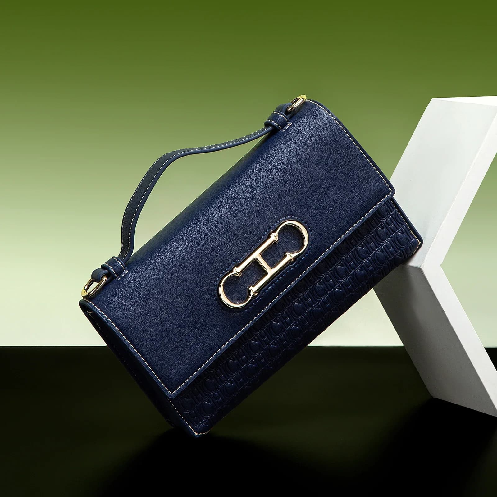CH sac à bandoulière marque femmes sac lettre impression cuir Compact élégant sac à main sac fourre-