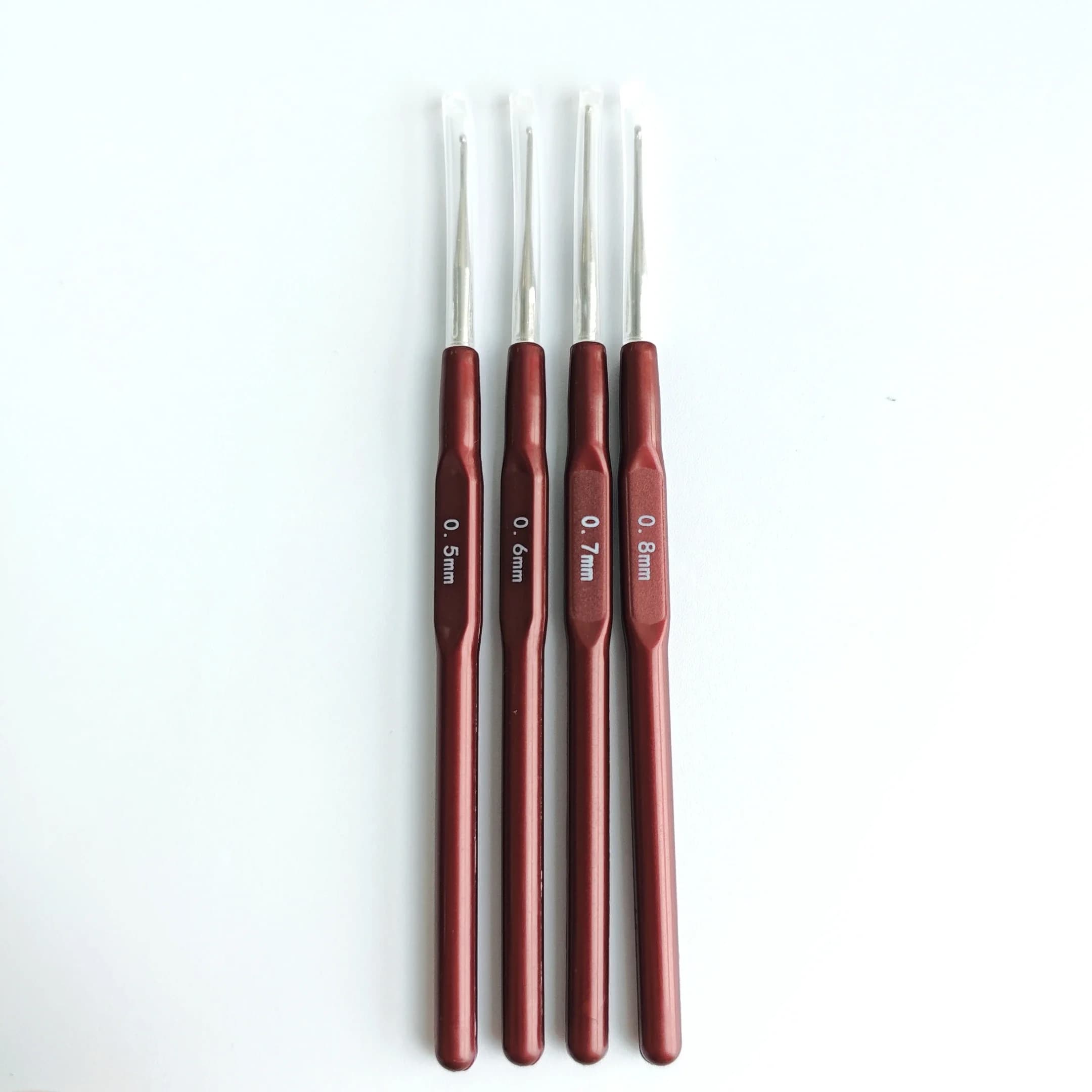Crochets à tricoter pour dreadlocks, outils capillaires en métal et plastique, crochets de 0,5 mm, 0