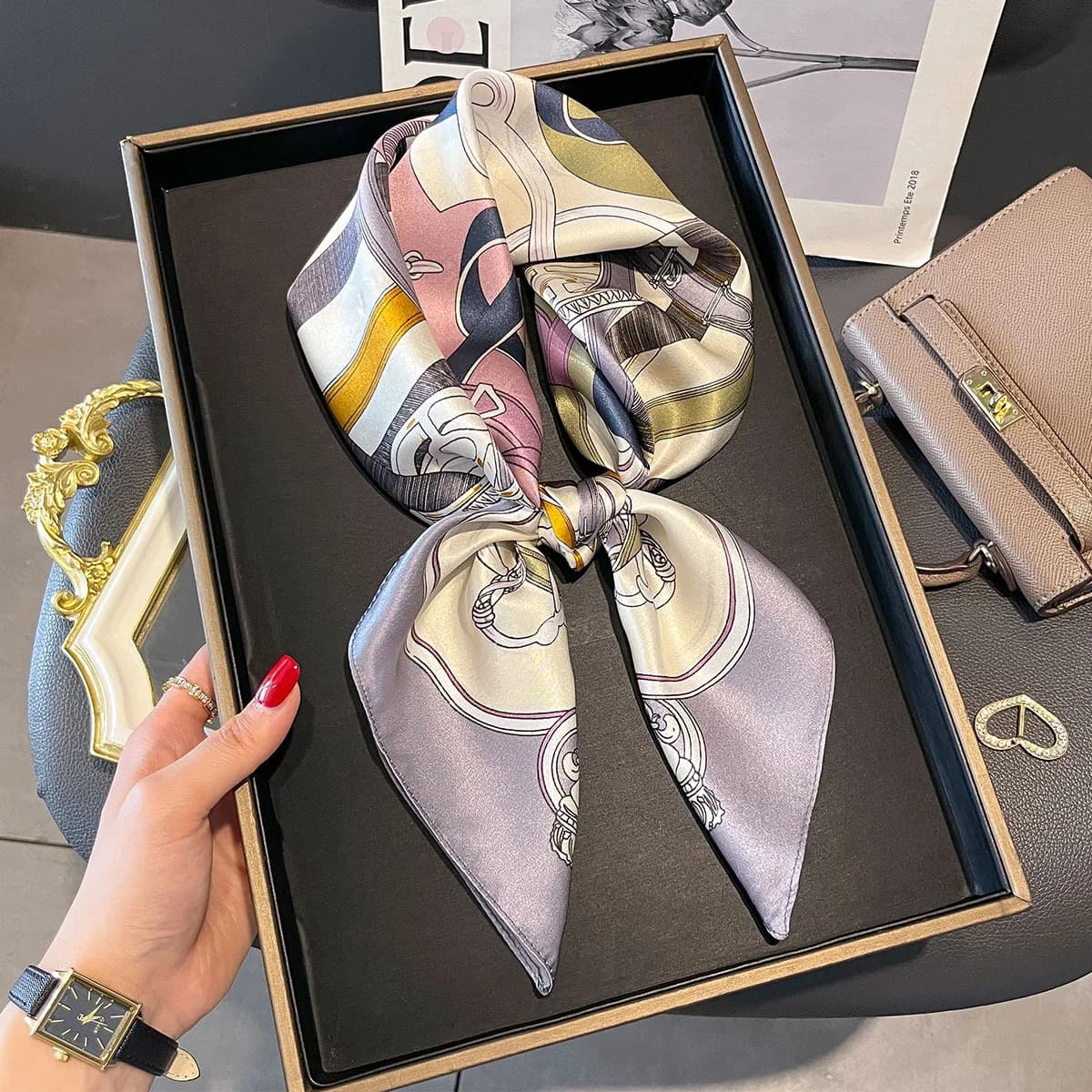 100% Pure soie Foulard carré femmes bandeau bureau cou foulards imprimer luxe Foulard Bandana printe