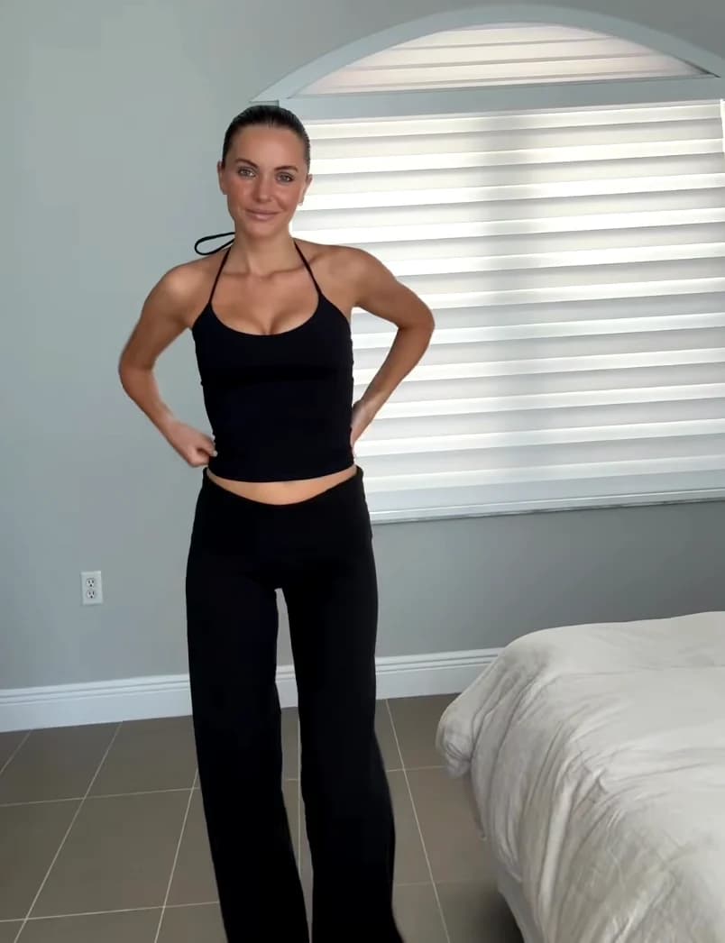 Débardeur Camisole extensible à dos ouvert pour femme avec accessoires en métal et bretelles auto-cr