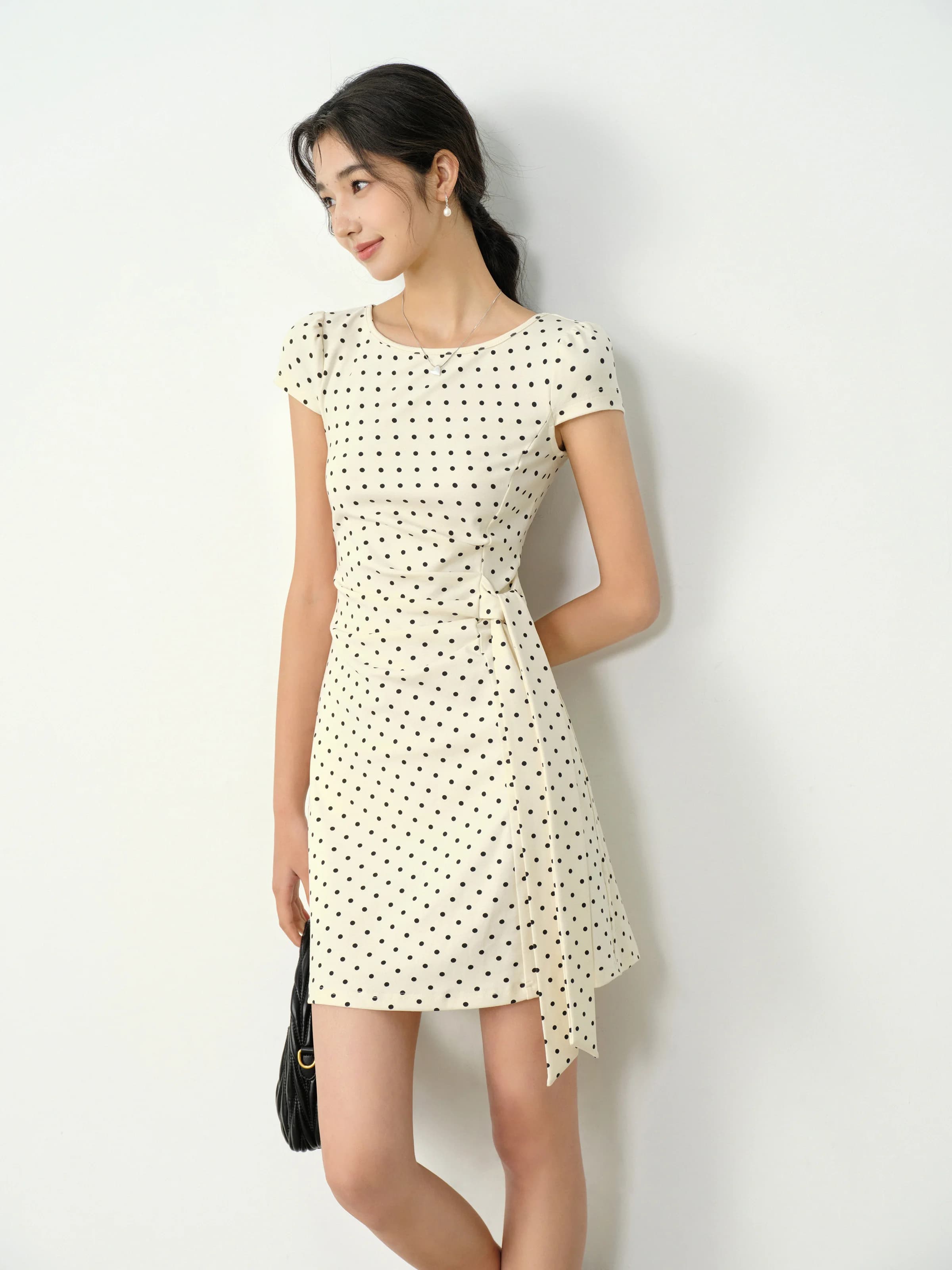 Robe mi-longue française élégante, Vintage, col carré, manches longues, coupe cintrée, cravate à la 