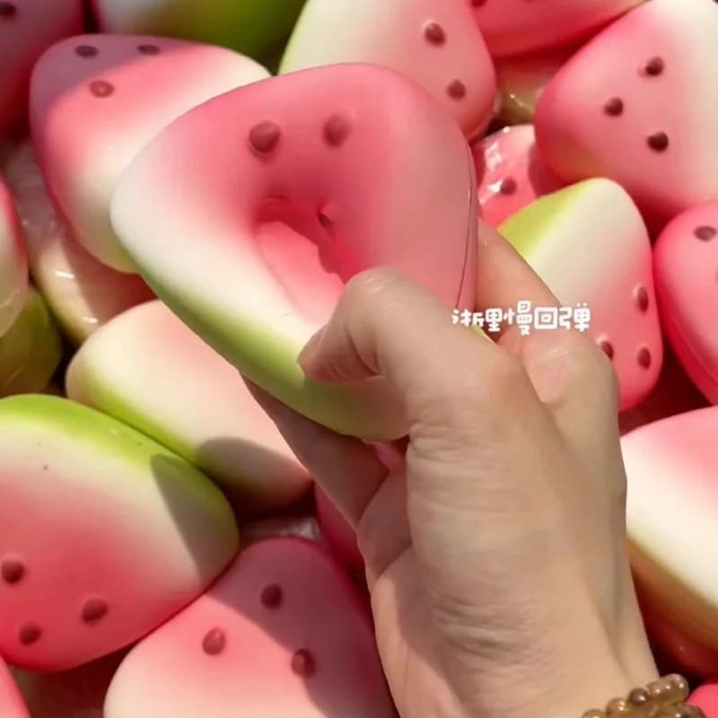 Jouet de décompression Squishy en pastèque, mignon, à rebond lent, Anti-Stress, fruits à montée lent