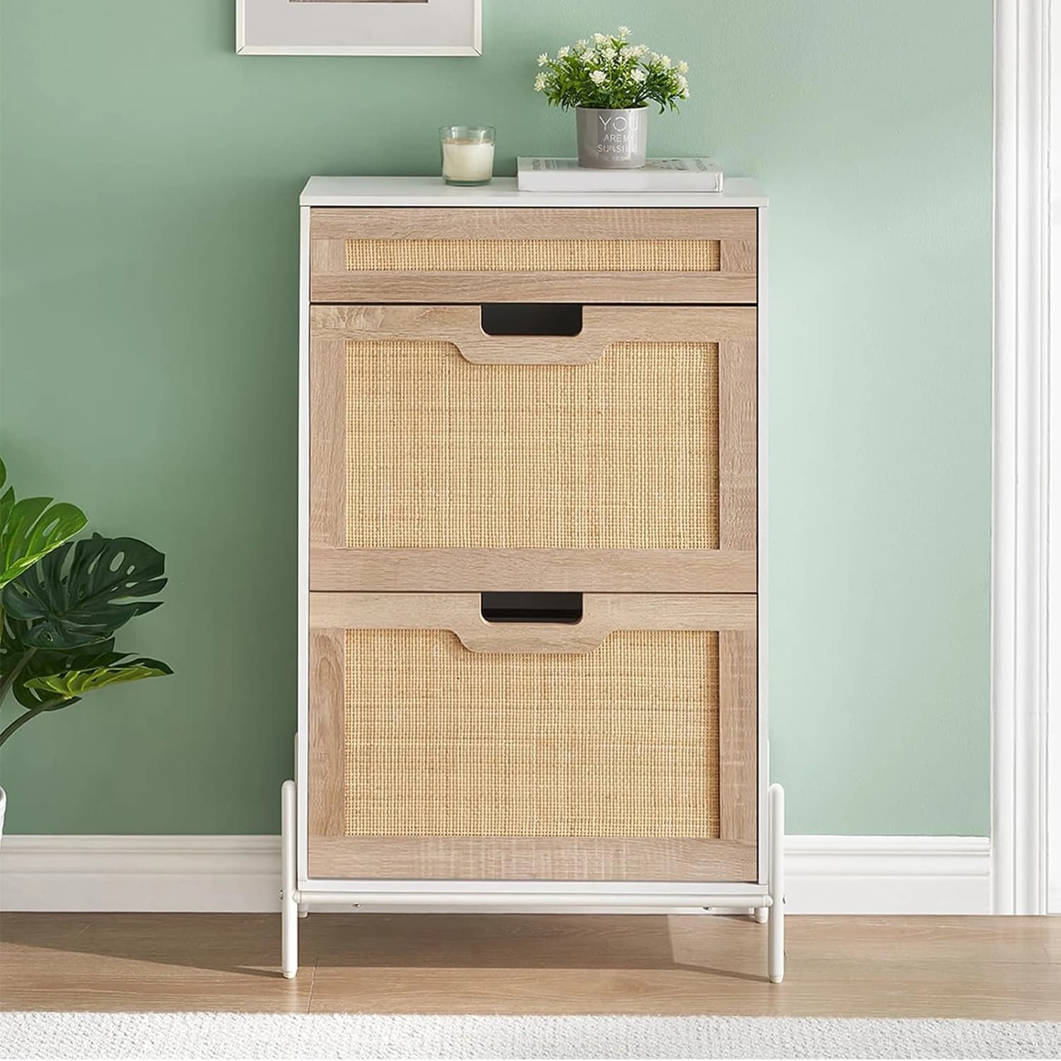 Armoire à chaussures cachée en rotin avec 2 portes rabattables, 1 tiroir, rangement de chaussures d'