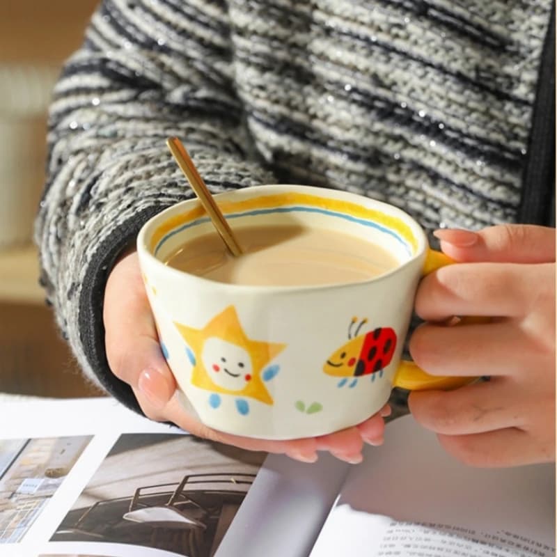 Tasse en céramique belle peinte à la main avec poignée de lune tasse de petit déjeuner créative verr