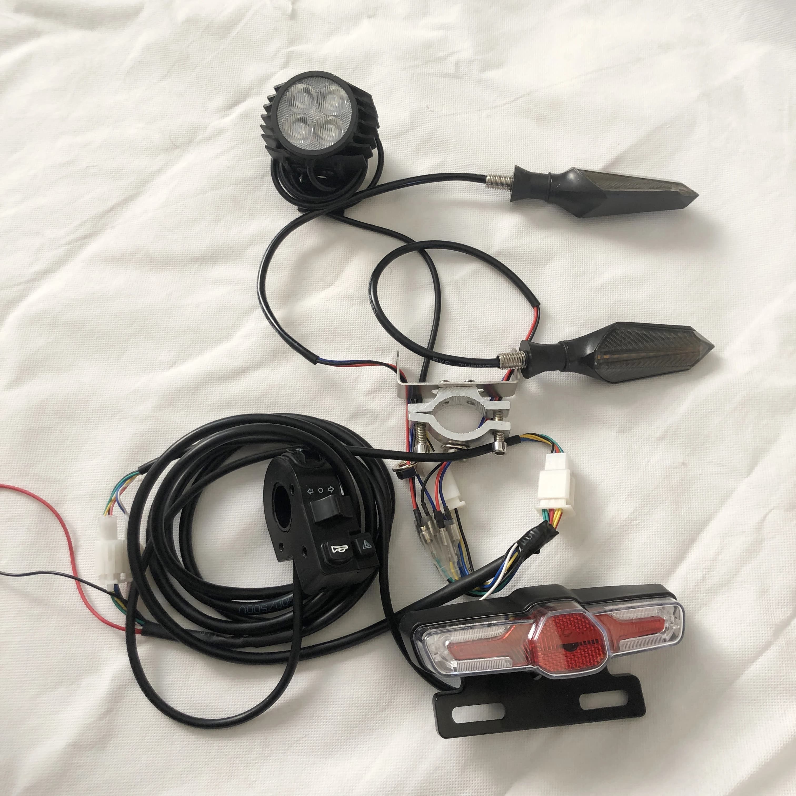 Clignotant LED 48v 60v pour vélo et Scooter électrique, clignotant étanche pour moto, clignotant pou