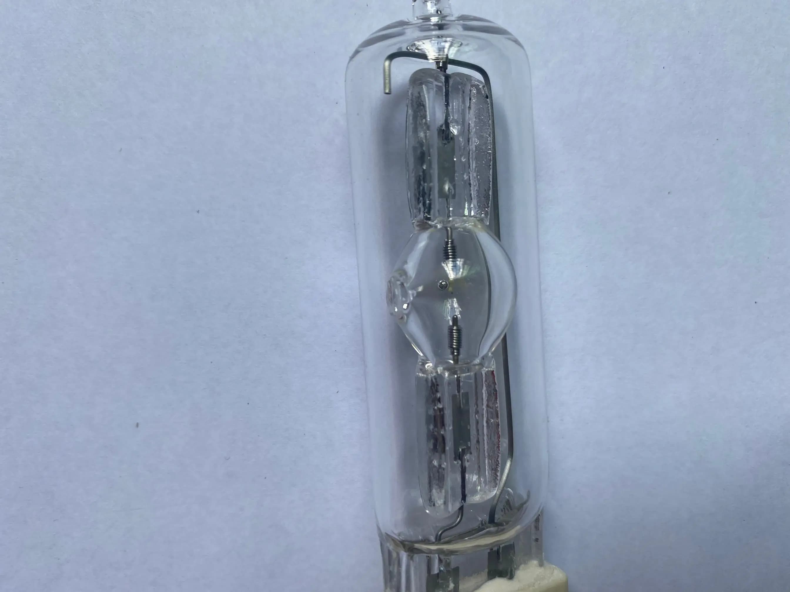 2024 nouvelle lampe d'éclairage de scène MSD 250/2 NSD MSD250W Watts 90V MSR ampoule 8000K lampe aux